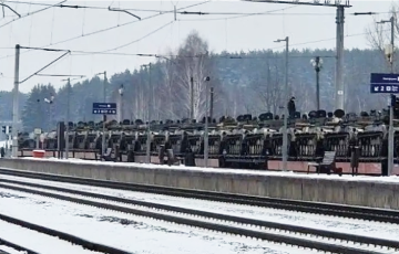 В Минск прибыла огромная колонна военной техники РФ