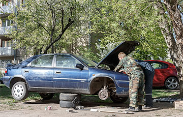 Десять автомобильных привычек белорусов