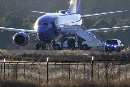В США два самолета экстренно приземлились из-за сообщения в Twitter