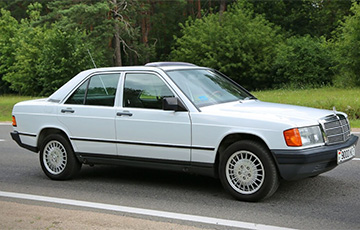 Беларус показал Mercedes-Benz 190 (W201) в заводском состоянии