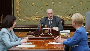 Лукашенко о выборах: все будет по закону и в рамках Конституции