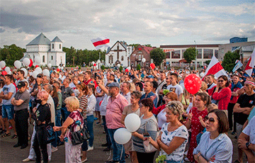 В августе в Сморгони выходили протестовать каждый десятый