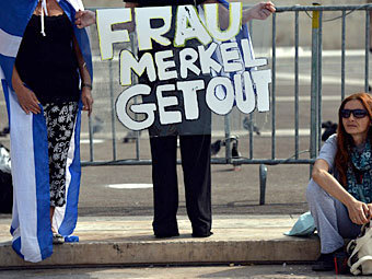 Встречавших Ангелу Меркель афинян разогнали слезоточивым газом