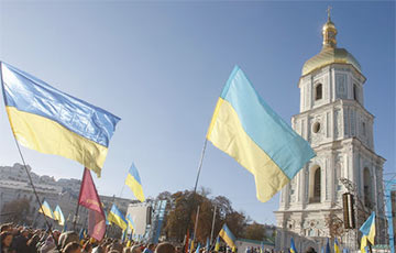 В Православную церковь Украины перешли более 200 приходов