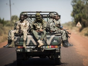 Малийские и французские войска отбили у повстанцев второй город