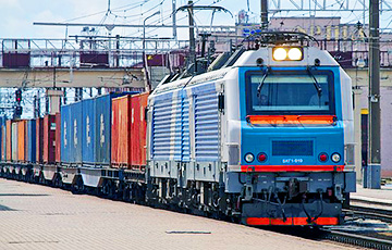 Работники железнодорожного транспорта Молодечно объявили забастовку