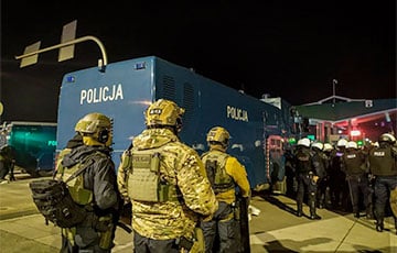 Ночной патруль польского антитеррористического подразделения показал, что происходит на границе