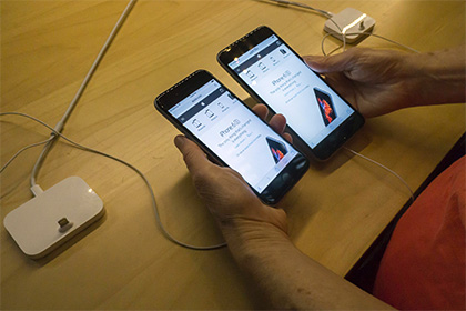 Apple отказалась помочь ФБР разблокировать iPhone стрелка из Сан-Бернардино