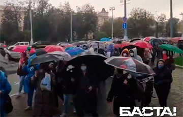 В Минске женщины прошли маршем от площади Независимости до площади Победы