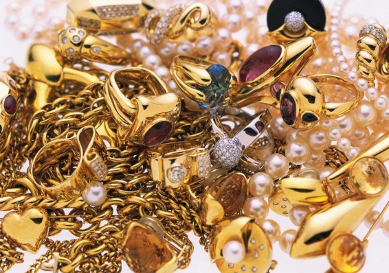Инвесторам в Беларуси предлагают искать алмазы и добывать платину