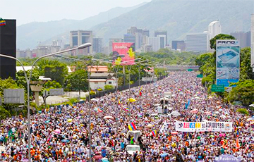 Революция в Венесуэле: как народ свергает диктатора