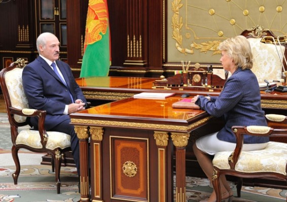 Лукашенко о пенсионных льготах: Надо действовать аккуратнее