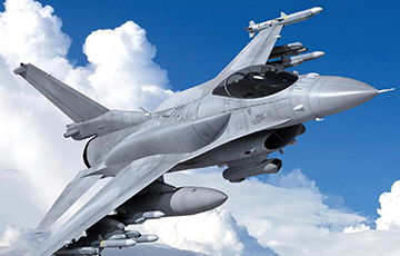 США планируют превратить часть F-16 в беспилотники