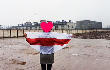 Белоруски поддержали бастующих работников «Нафтана»