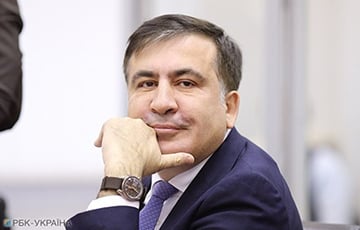 Саакашвили из Киева летит в Тбилиси