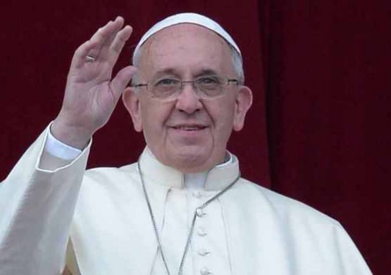 Президент хочет встретиться с Папой Римским Франциском