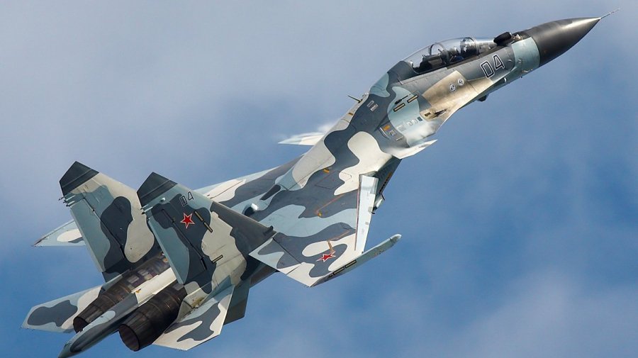 Лукашенко предложил разместить российские военные самолеты на территории Беларуси