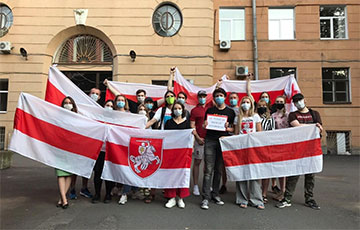 В мире продолжаются акции солидарности с белорусами