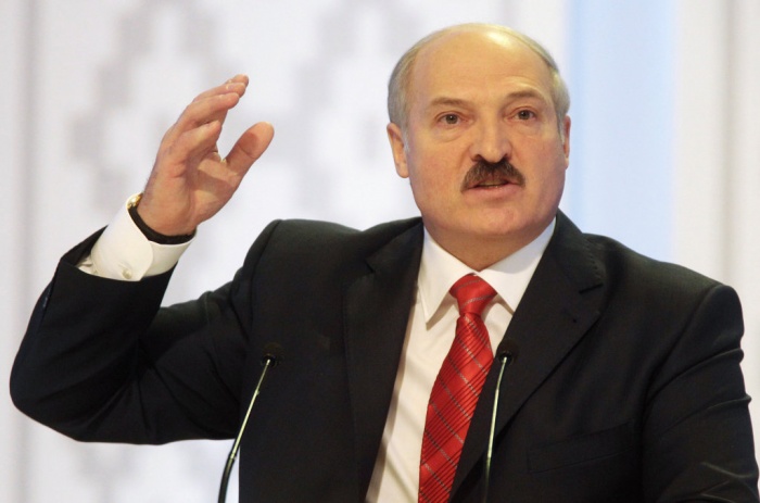 Лукашенко окончательно открестился от российской базы