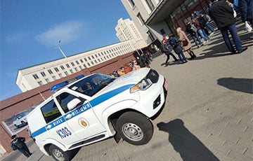 В Минске «заминировали» Национальную библиотеку и несколько университетов
