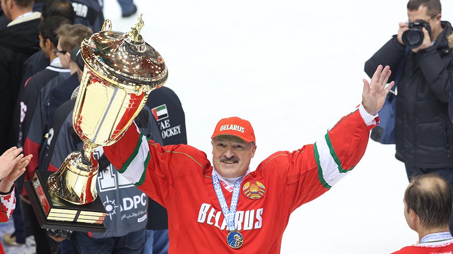 После совещания. Белорусская федерация хоккея опять отменила традиционный Рождественский турнир