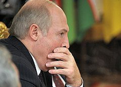 Лукашенко решил еще раз изменить Конституцию