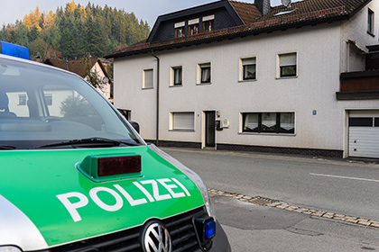 Полиция обнаружила трупы семерых младенцев в одном из домов Баварии