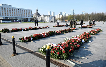 Польша вспоминает жертв Смоленской катастрофы