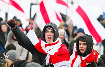 Политолог: В Беларуси уже идет революционный процесс