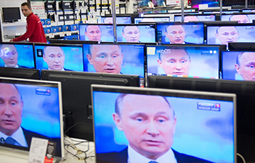 У россиян резко упало доверие к телевидению