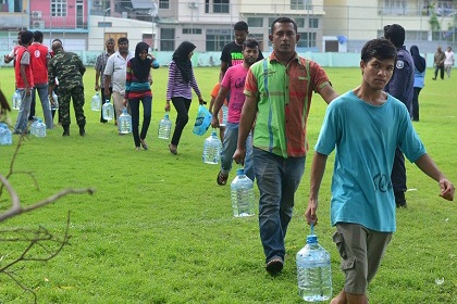 Жители Мальдив устроили беспорядки из-за отсутствия питьевой воды