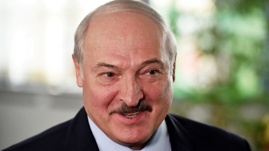 Лукашенко объяснил длительные протесты в Беларуси... закрытием границ Россией