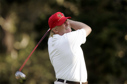 Трамп провел пятую часть президентского срока в своих гольф-клубах