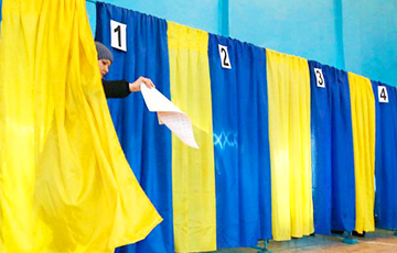 Выборы в Украине: проголосовало почти 18% избирателей
