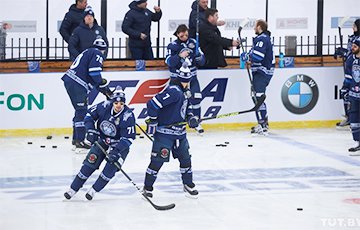 Минское «Динамо» обыграло рижских одноклубников в матче на открытом воздухе
