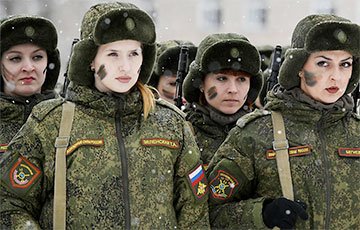 Российский полковник в день 8 марта попросил женщин отмечать аккаунты бывших парней, чтобы их призвали в армию