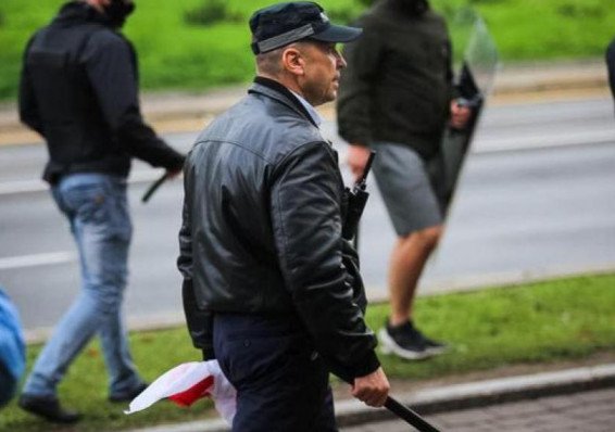 Глава ГУБОПиК МВД считает, что на протесты выходят «лишние люди»