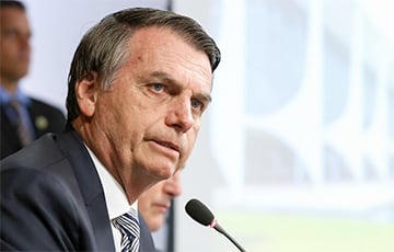 Президента Бразилии госпитализировали из-за непрекращающейся икоты
