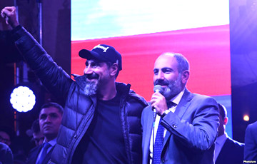 Премьер-министр Армении принял лидера рок-группы System of A Down