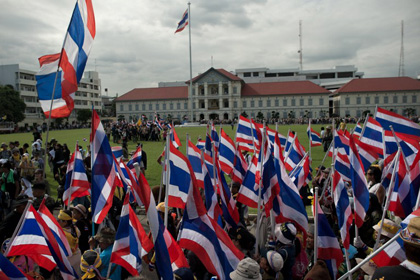 Таиландские демонстранты освободили армейский штаб