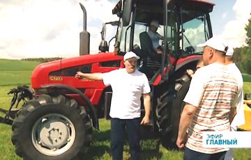 Фермеры о тракторе Лукашенко: Не машина, а сплошное недоразумение
