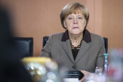 Меркель назвала чудом мирное разрушение Берлинской стены