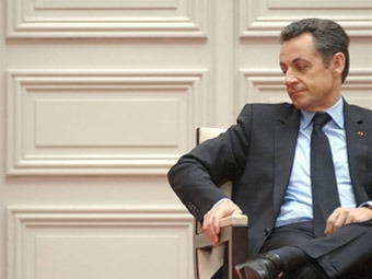 Саркози отверг обвинения в получении денег от Каддафи