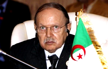 Глава армии Алжира призвал признать 82-летнего правителя недееспособным