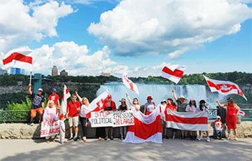Беларусы Канады провели акцию у Ниагарского водопадa