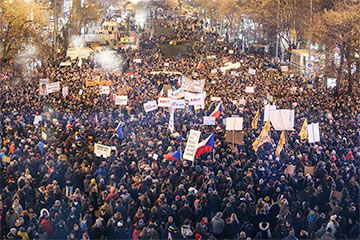 Чехи протестуют после избрания коммуниста главой комитета надзора за полицией