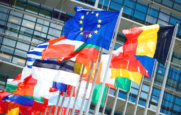 ЕС согласовал санкции против ГРУ за применение «Новичка»