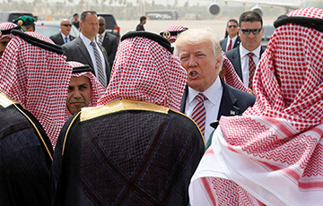 Трамп рассказал о беседе с арабскими лидерами перед их разрывом с Катаром