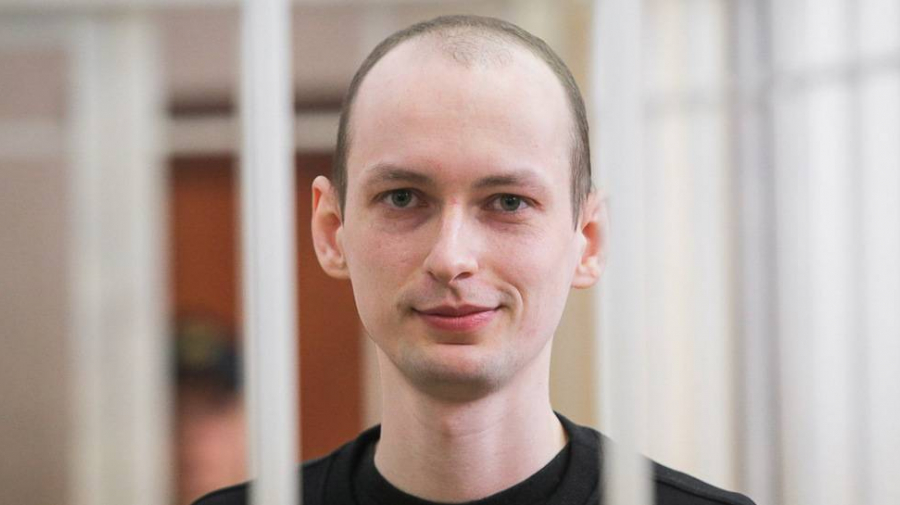 В Минске начали судить блогера Эдуарда Пальчиса