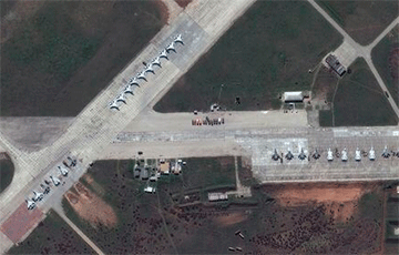 Опубликованы спутниковые снимки российских войск у границы Украины